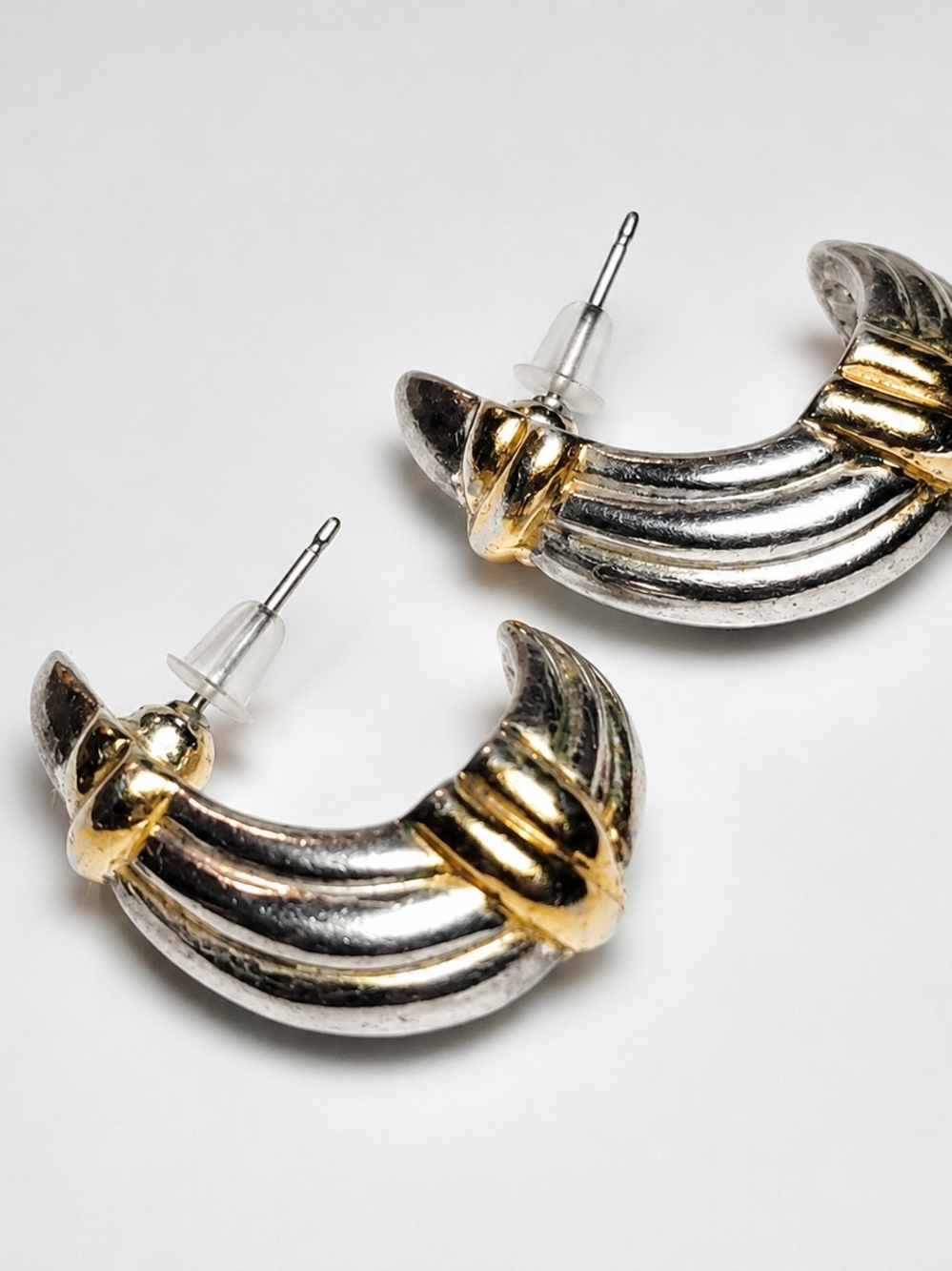 Vintage Napier Two Tone Hoop Earrings Gold & Silver Ribbed Designer Earrings